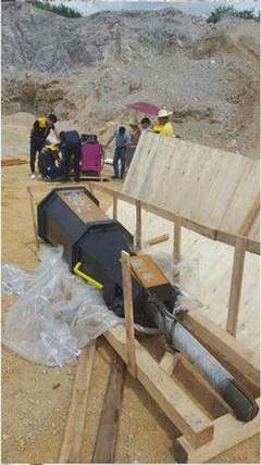 礦山硬石頭開(kāi)采用巖石劈裂棒